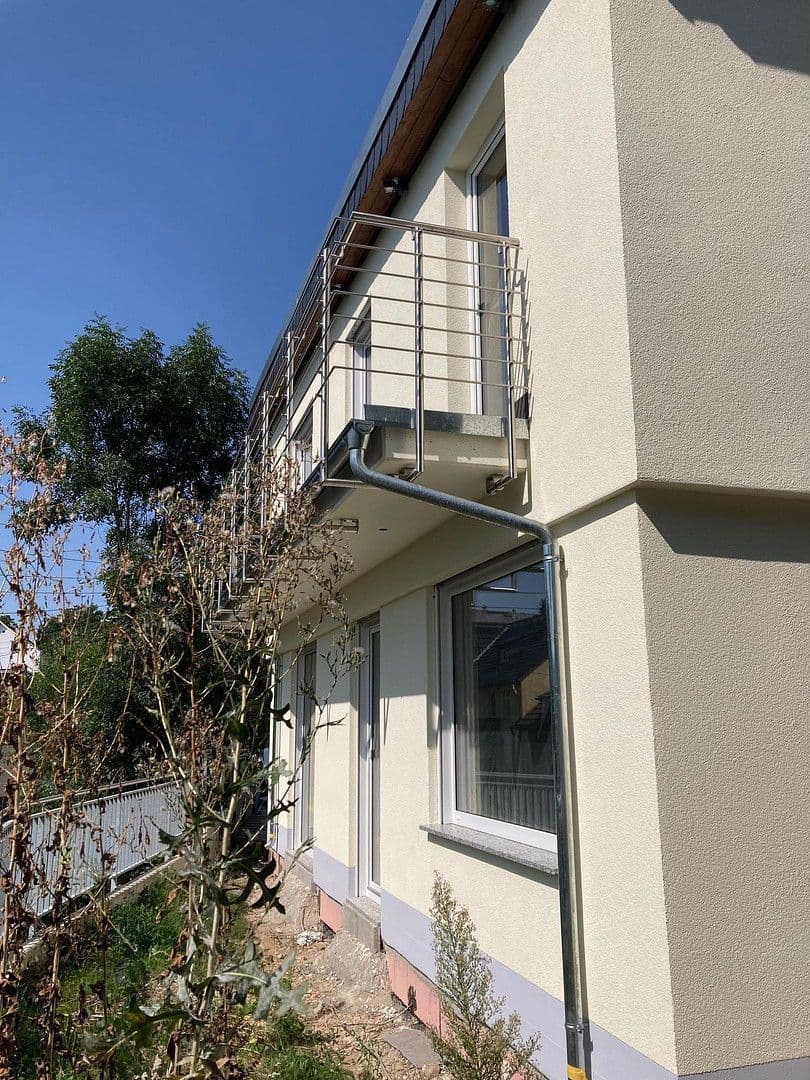 Pronájem domu 155 m², pozemek 250 m², Am Hang 33 B, Dorfhain, Sasko Pronájem domu 155 m², pozemek 250 m², Am Hang 33 B, Dorfhain, Sasko