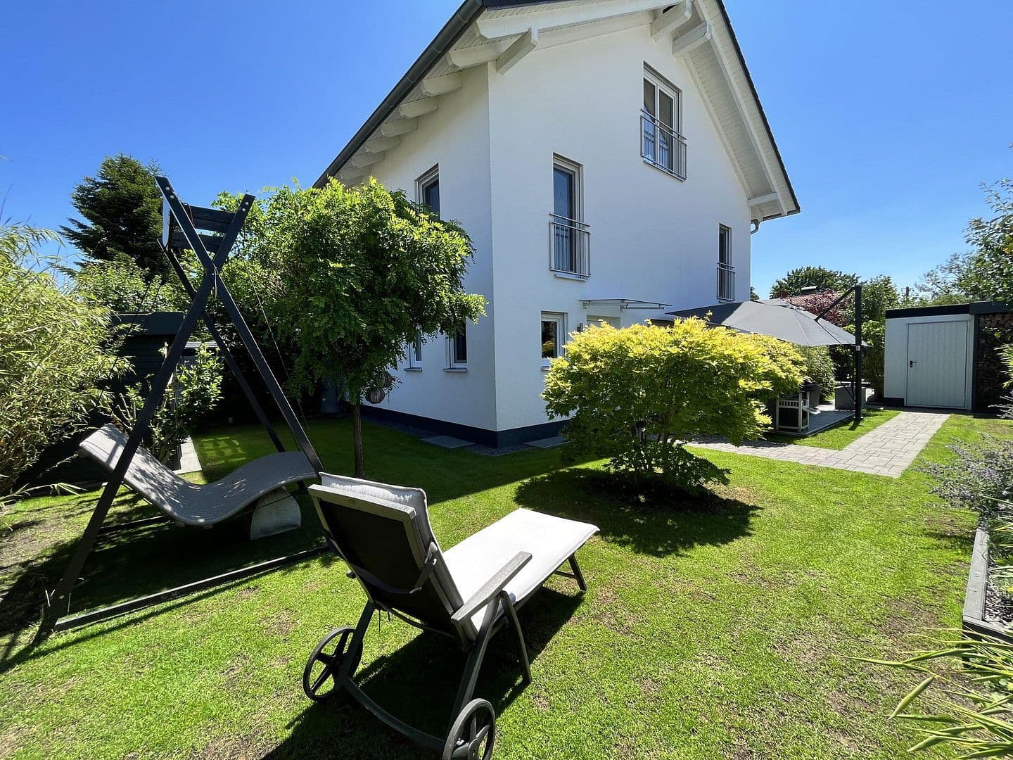 Prodej domu 165 m², pozemek 380 m², Ringstraße 7, Brunnthal, Bavorsko Prodej domu 165 m², pozemek 380 m², Ringstraße 7, Brunnthal, Bavorsko