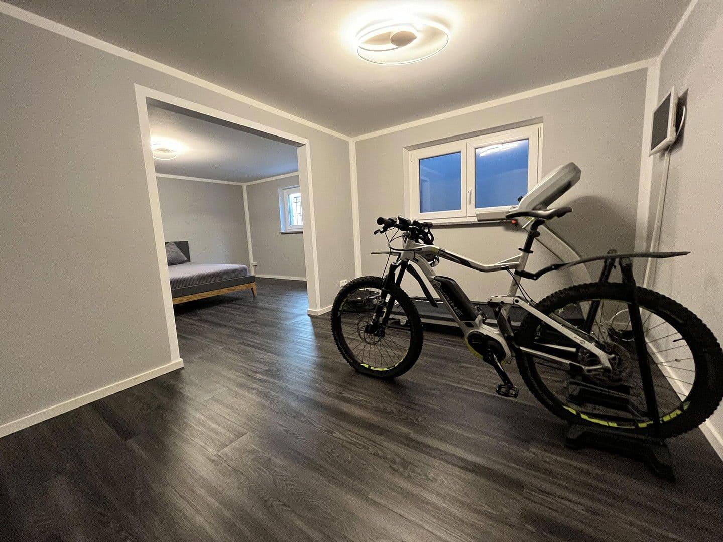 Prodej domu 165 m², pozemek 380 m², Ringstraße 7, Brunnthal, Bavorsko Prodej domu 165 m², pozemek 380 m², Ringstraße 7, Brunnthal, Bavorsko