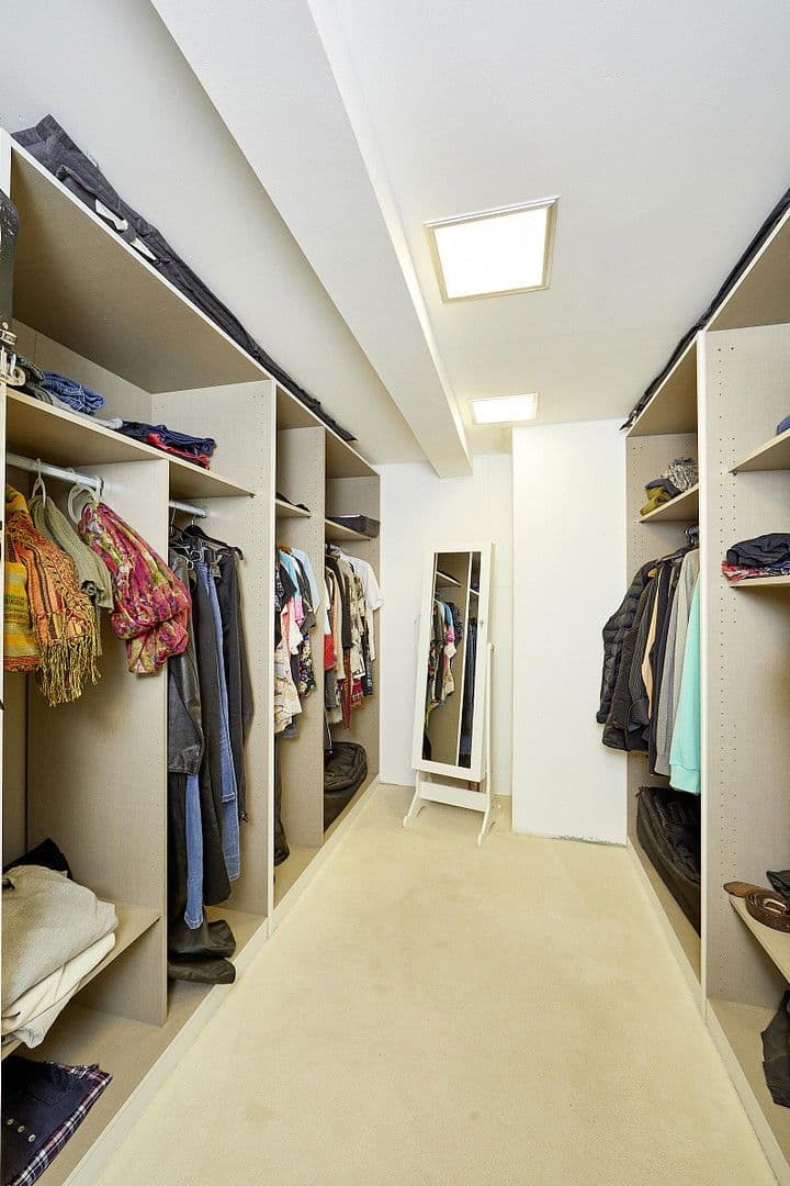 Prodej domu 306 m², pozemek 452 m², Bad Ditzenbach, Bádensko-Württembersko Prodej domu 306 m², pozemek 452 m², Bad Ditzenbach, Bádensko-Württembersko