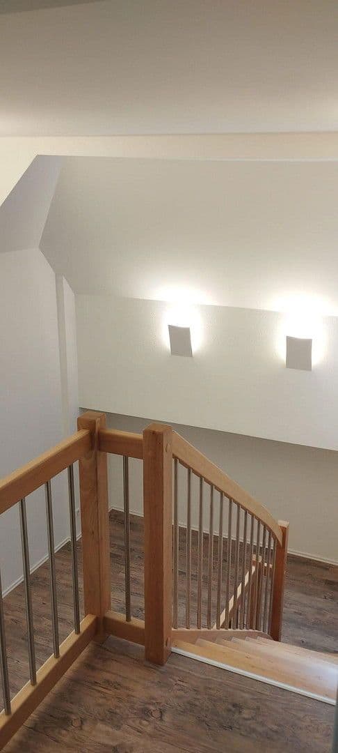 Prodej domu 306 m², pozemek 452 m², Bad Ditzenbach, Bádensko-Württembersko Prodej domu 306 m², pozemek 452 m², Bad Ditzenbach, Bádensko-Württembersko