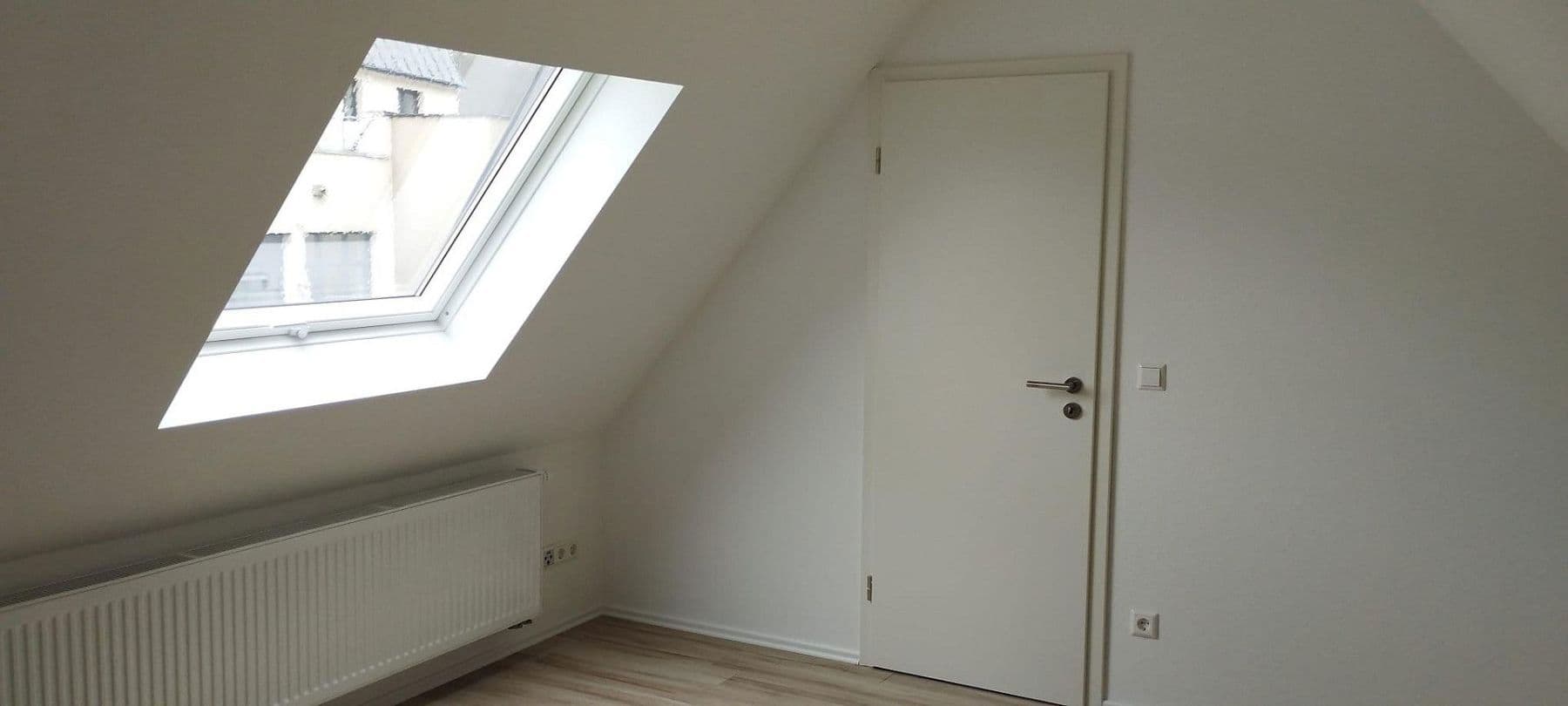 Prodej domu 306 m², pozemek 452 m², Bad Ditzenbach, Bádensko-Württembersko Prodej domu 306 m², pozemek 452 m², Bad Ditzenbach, Bádensko-Württembersko
