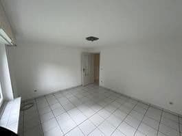 Pronájem bytu 2+1 55 m², Solingen, Severní Porýní-Vestfálsko Pronájem bytu 2+1 55 m², Solingen, Severní Porýní-Vestfálsko