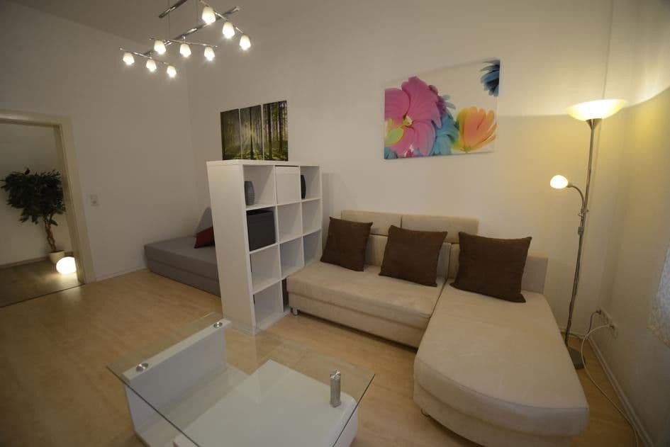 Pronájem bytu 1+kk 55 m², Graf-Adolf-Str. 11, Wuppertal, Severní Porýní-Vestfálsko Pronájem bytu 1+kk 55 m², Graf-Adolf-Str. 11, Wuppertal, Severní Porýní-Vestfálsko