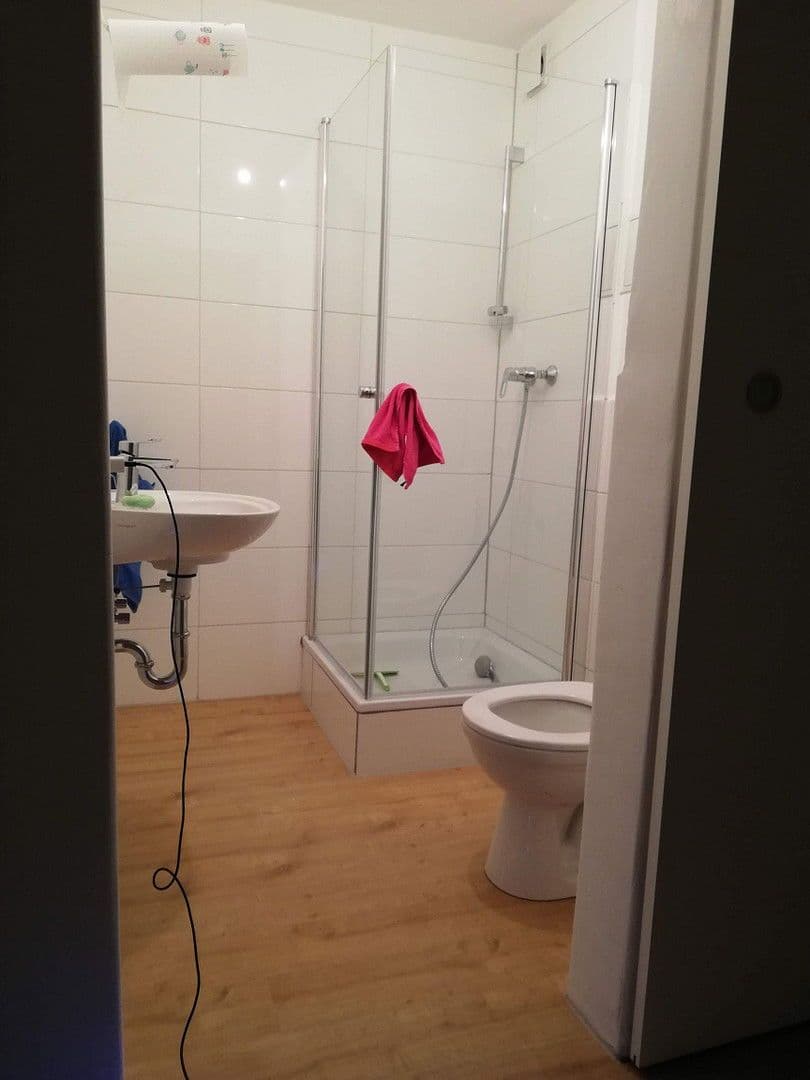 Prodej bytu 4+1 78 m², Köln, Severní Porýní-Vestfálsko Prodej bytu 4+1 78 m², Köln, Severní Porýní-Vestfálsko