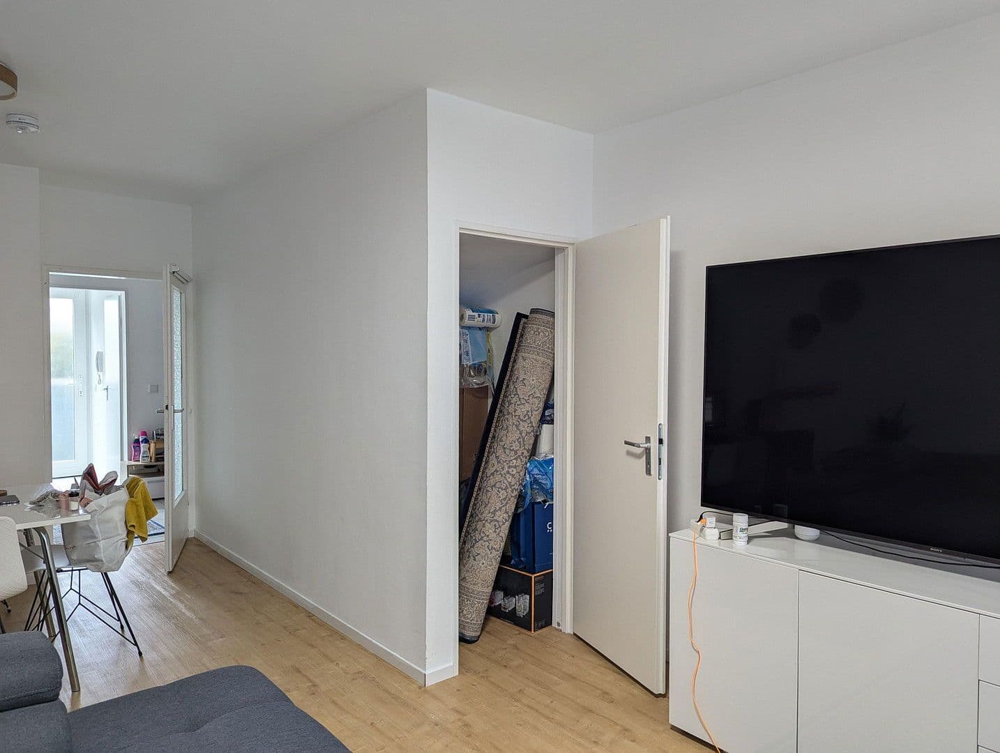 Prodej bytu 4+1 78 m², Köln, Severní Porýní-Vestfálsko Prodej bytu 4+1 78 m², Köln, Severní Porýní-Vestfálsko