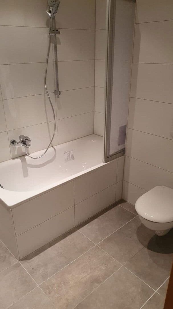 Pronájem bytu 2+1 58 m², Erfurt, Durynsko Pronájem bytu 2+1 58 m², Erfurt, Durynsko