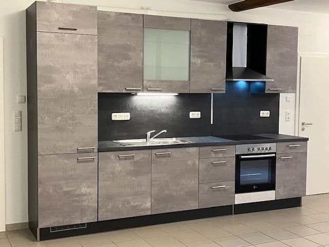 Pronájem bytu 2+kk 85 m², Bahnhofstraße 47, Groß-Bieberau, Hessen Pronájem bytu 2+kk 85 m², Bahnhofstraße 47, Groß-Bieberau, Hessen