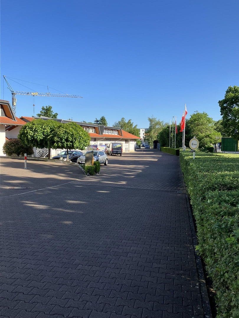 Pronájem bytu 2+kk 85 m², Bahnhofstraße 47, Groß-Bieberau, Hessen Pronájem bytu 2+kk 85 m², Bahnhofstraße 47, Groß-Bieberau, Hessen