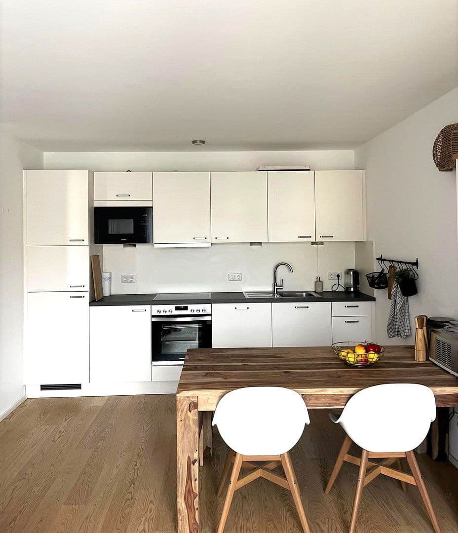 Pronájem bytu 2+1 55 m², Ottobrunner Straße 16, München - Ramersdorf Perlach, Bavorsko Pronájem bytu 2+1 55 m², Ottobrunner Straße 16, München - Ramersdorf Perlach, Bavorsko