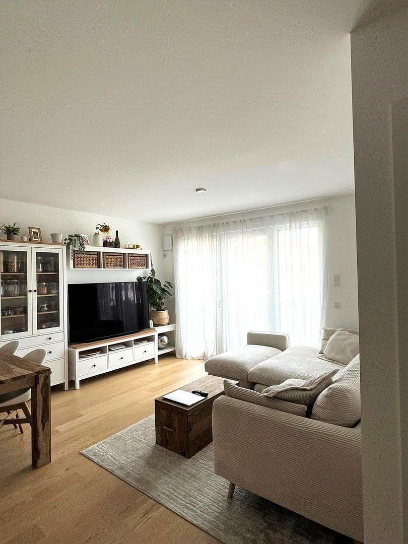 Pronájem bytu 2+1 55 m², Ottobrunner Straße 16, München - Ramersdorf Perlach, Bavorsko Pronájem bytu 2+1 55 m², Ottobrunner Straße 16, München - Ramersdorf Perlach, Bavorsko
