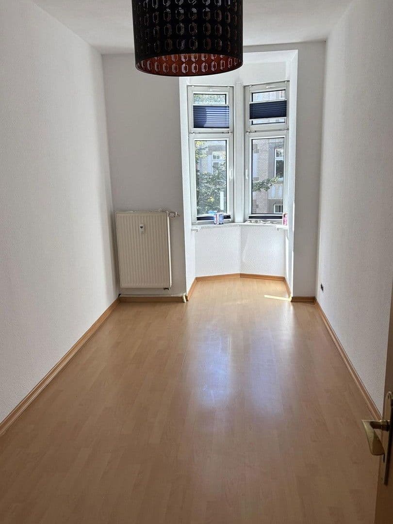 Pronájem bytu 3+1 65 m², Josef Ries Straße 72, Erfurt, Durynsko Pronájem bytu 3+1 65 m², Josef Ries Straße 72, Erfurt, Durynsko