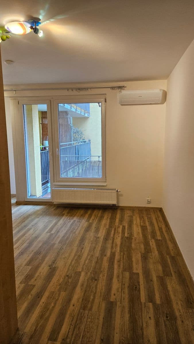 Pronájem bytu 3+kk 92 m², Hakenova, Praha, Praha Pronájem bytu 3+kk 92 m², Hakenova, Praha, Praha