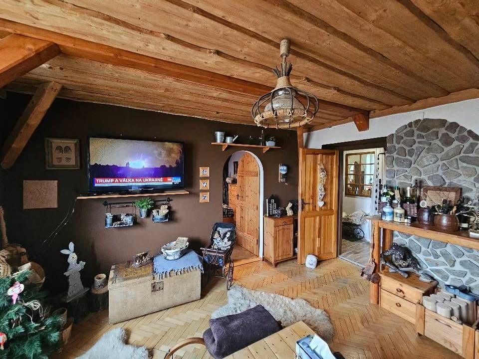 Pronájem bytu 4+1 92 m², Radniční, Oloví, Karlovarský kraj Pronájem bytu 4+1 92 m², Radniční, Oloví, Karlovarský kraj