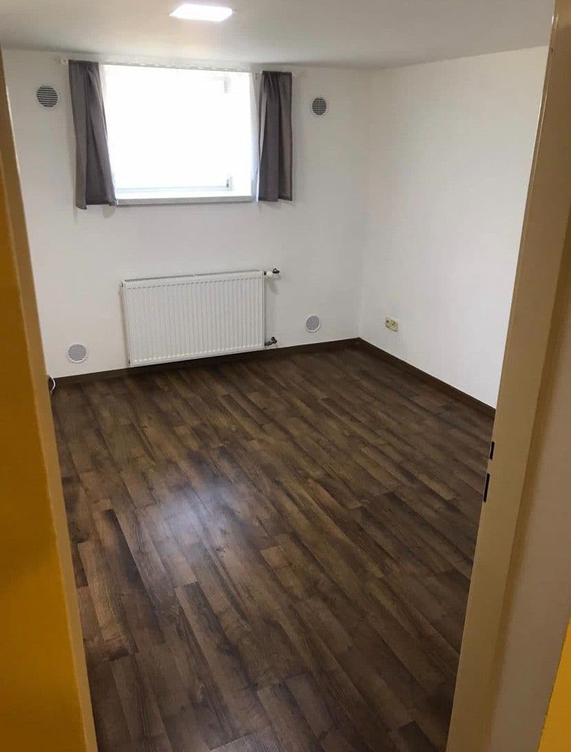 Pronájem bytu 2+1 51 m², Presslova, Ústí nad Labem, Ústecký kraj Pronájem bytu 2+1 51 m², Presslova, Ústí nad Labem, Ústecký kraj
