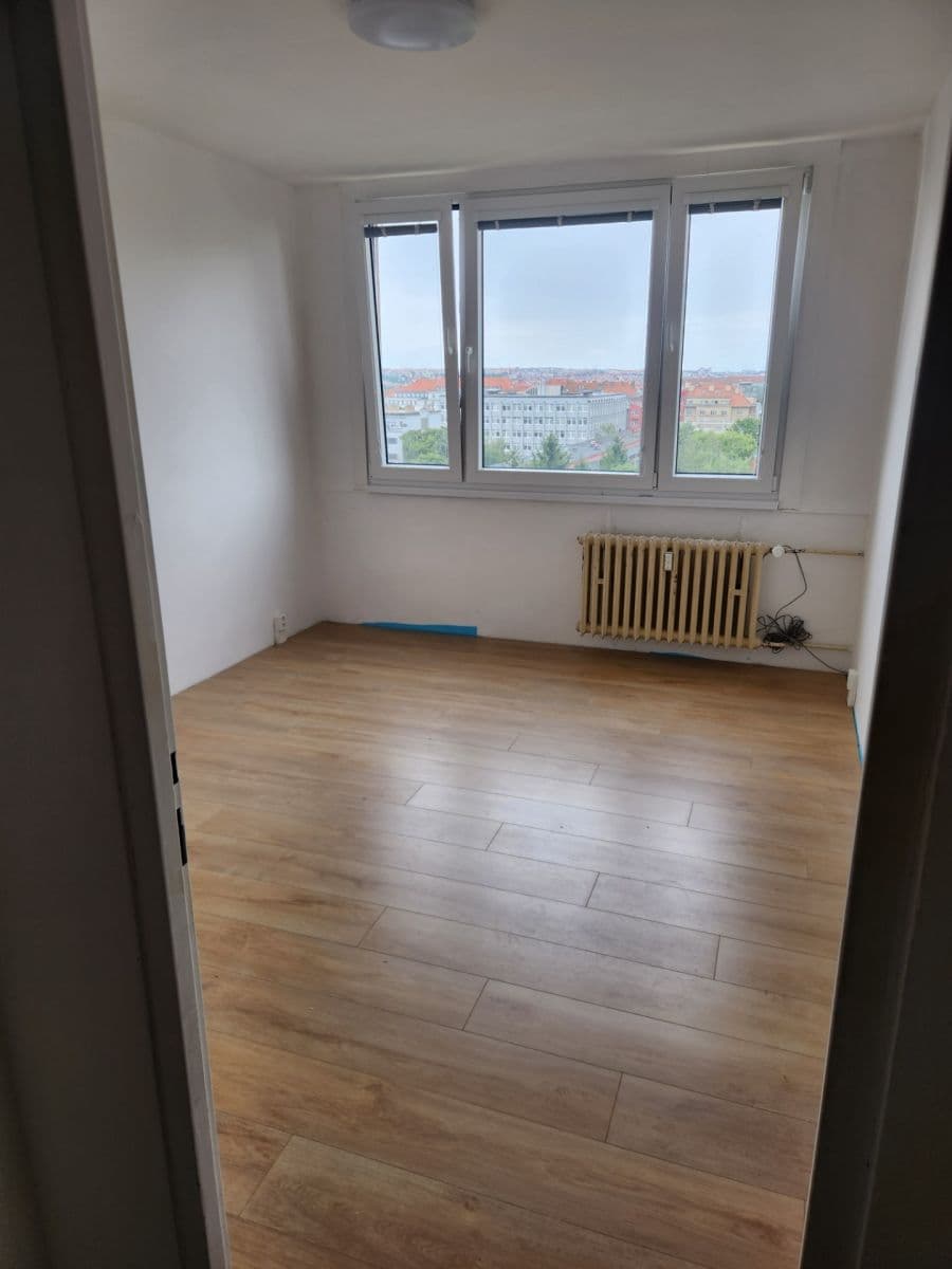 Pronájem bytu 3+1 88 m², Plamínkové, Praha, Praha Pronájem bytu 3+1 88 m², Plamínkové, Praha, Praha