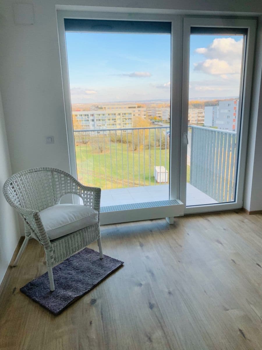 Pronájem bytu 1+kk 35 m², Jurkovičova, Praha, Praha Pronájem bytu 1+kk 35 m², Jurkovičova, Praha, Praha