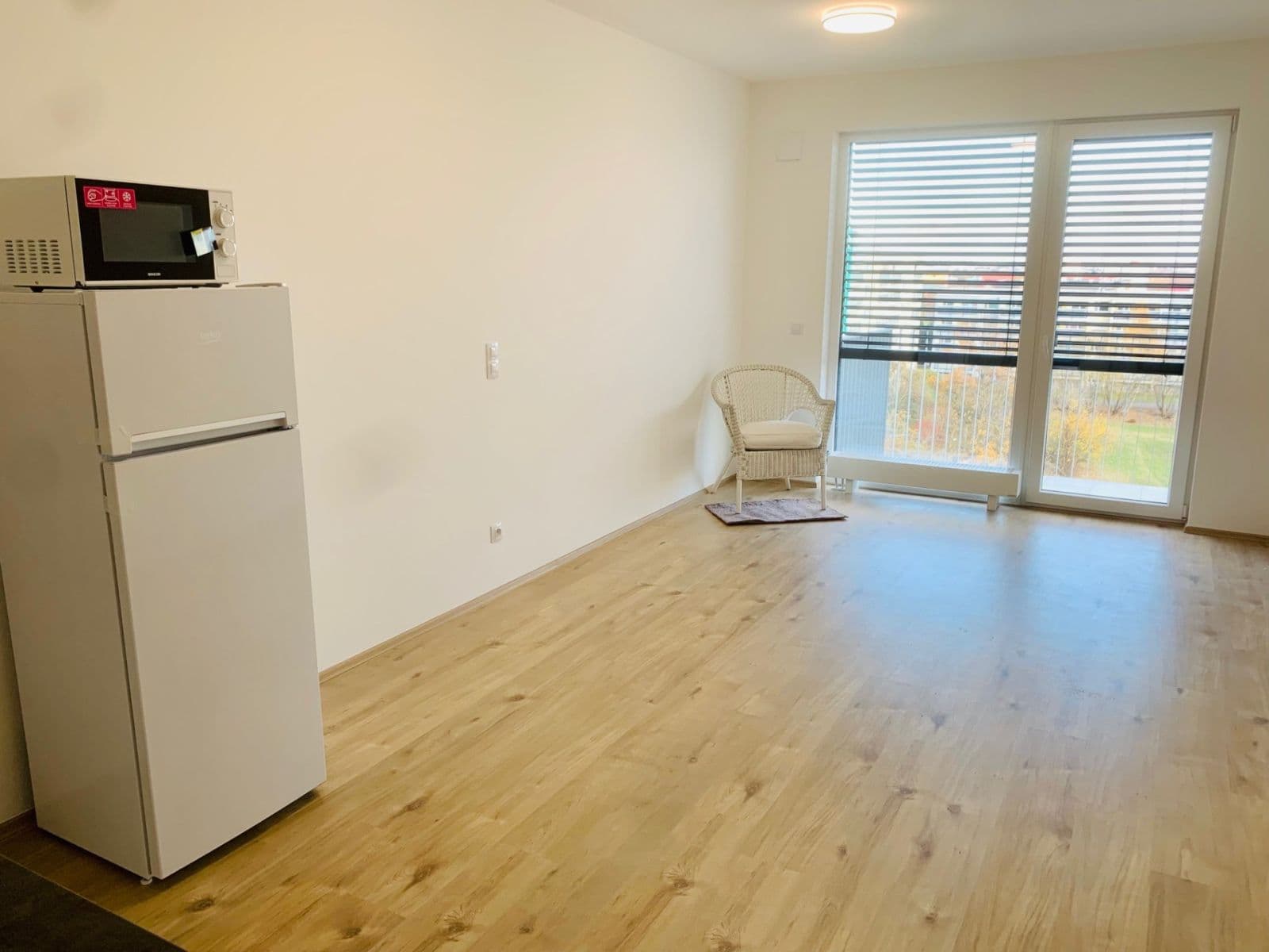 Pronájem bytu 1+kk 35 m², Jurkovičova, Praha, Praha Pronájem bytu 1+kk 35 m², Jurkovičova, Praha, Praha
