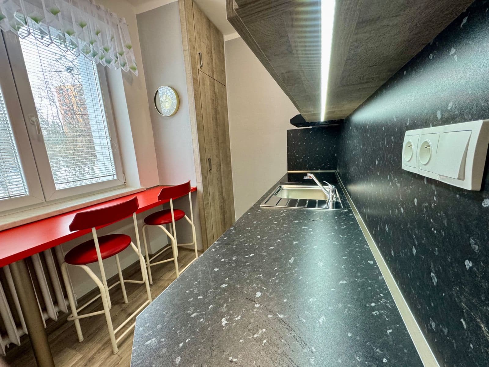 Pronájem bytu 2+1 56 m², Dukelská, Kopřivnice, Moravskoslezský kraj Pronájem bytu 2+1 56 m², Dukelská, Kopřivnice, Moravskoslezský kraj