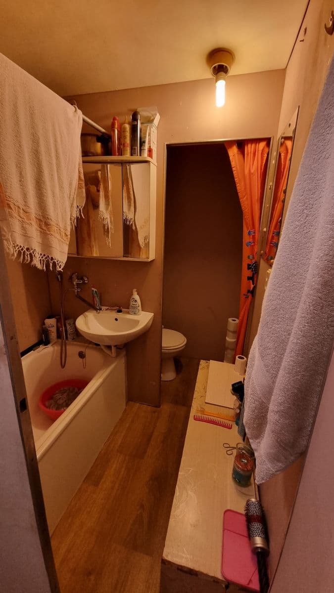 Prodej bytu 2+kk 36 m², Rychtářská, Liberec, Liberecký kraj Prodej bytu 2+kk 36 m², Rychtářská, Liberec, Liberecký kraj