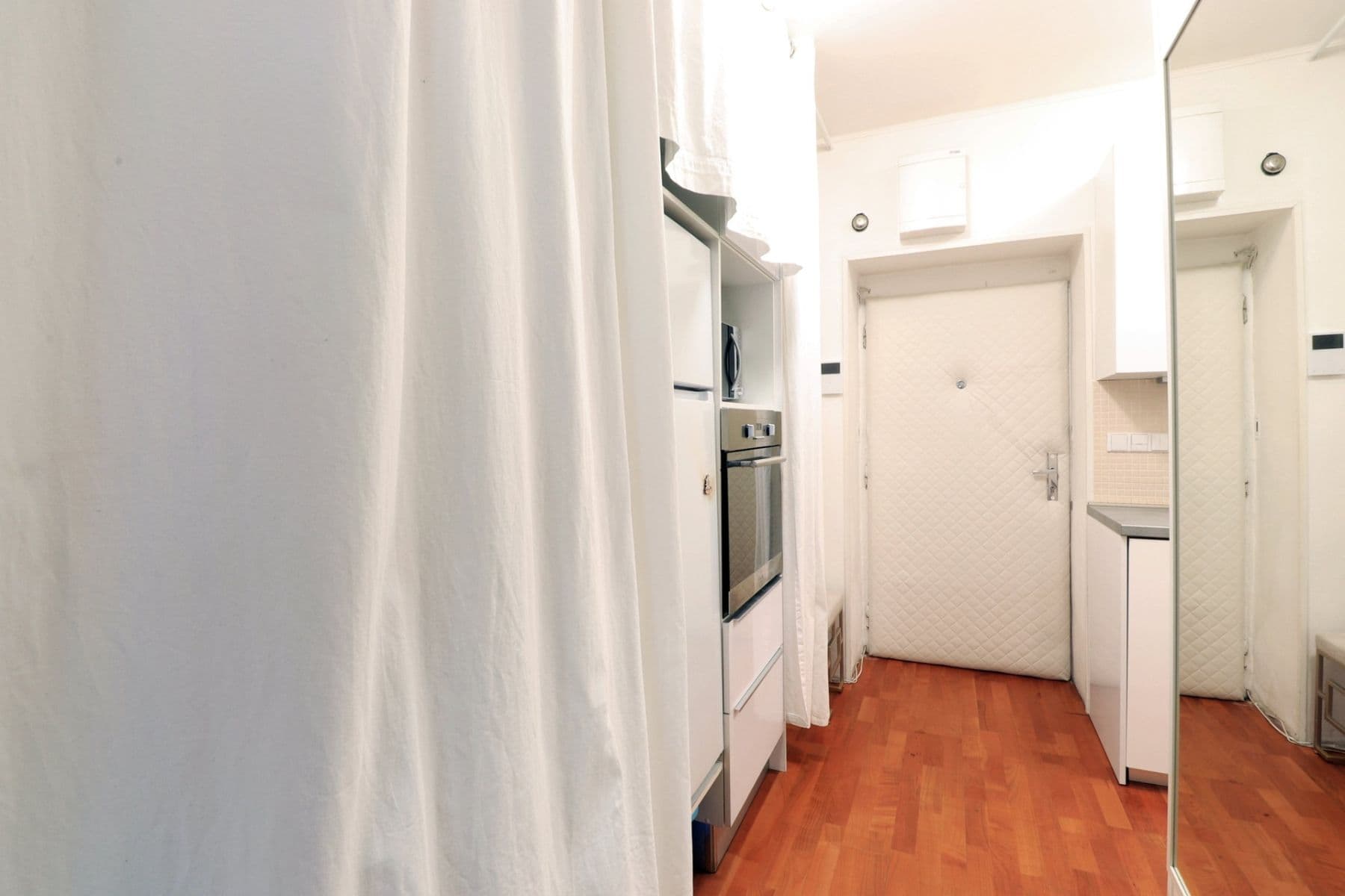 Pronájem bytu 1+1 36 m², Holečkova, Praha, Praha Pronájem bytu 1+1 36 m², Holečkova, Praha, Praha