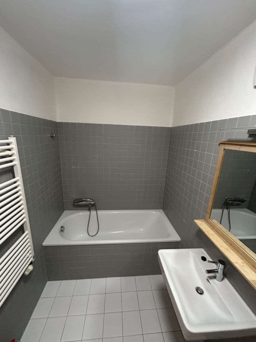 Pronájem bytu 2+kk 69 m², U Uranie, Praha, Praha Pronájem bytu 2+kk 69 m², U Uranie, Praha, Praha