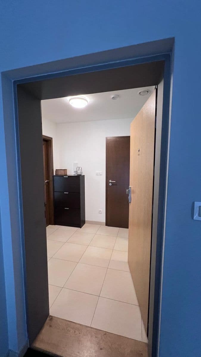 Pronájem bytu 2+kk 50 m², Slévačská, Praha, Praha Pronájem bytu 2+kk 50 m², Slévačská, Praha, Praha