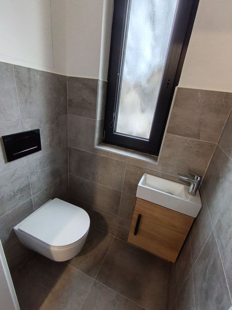 Pronájem bytu 3+kk 58 m², Podedvorská, Praha, Praha Pronájem bytu 3+kk 58 m², Podedvorská, Praha, Praha