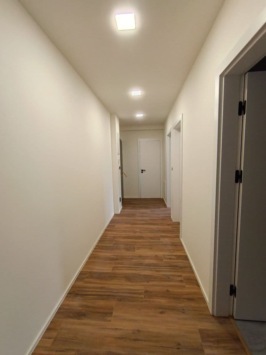 Pronájem bytu 3+kk 58 m², Podedvorská, Praha, Praha Pronájem bytu 3+kk 58 m², Podedvorská, Praha, Praha