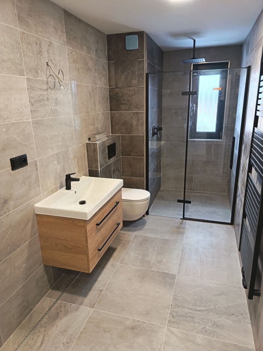 Pronájem bytu 2+kk 50 m², Podedvorská, Praha, Praha Pronájem bytu 2+kk 50 m², Podedvorská, Praha, Praha