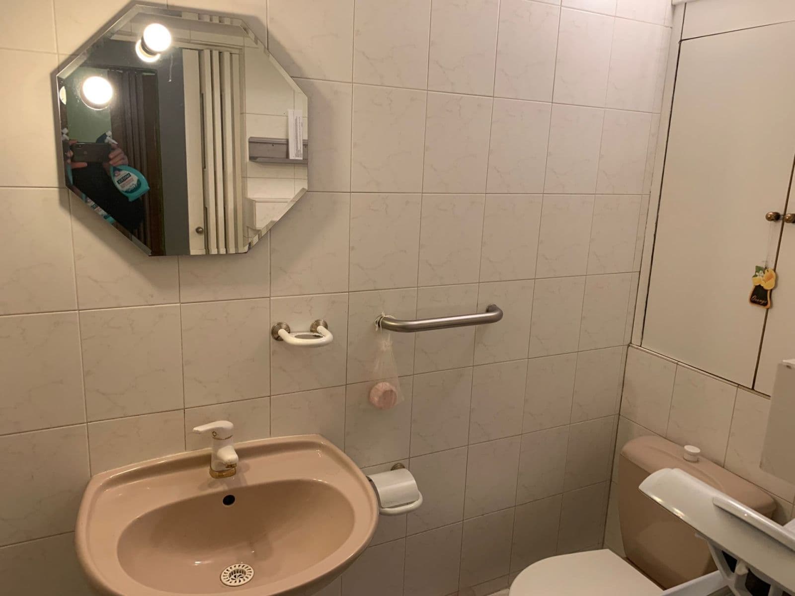 Pronájem bytu 1+kk 30 m², Vajdova, Praha, Praha Pronájem bytu 1+kk 30 m², Vajdova, Praha, Praha