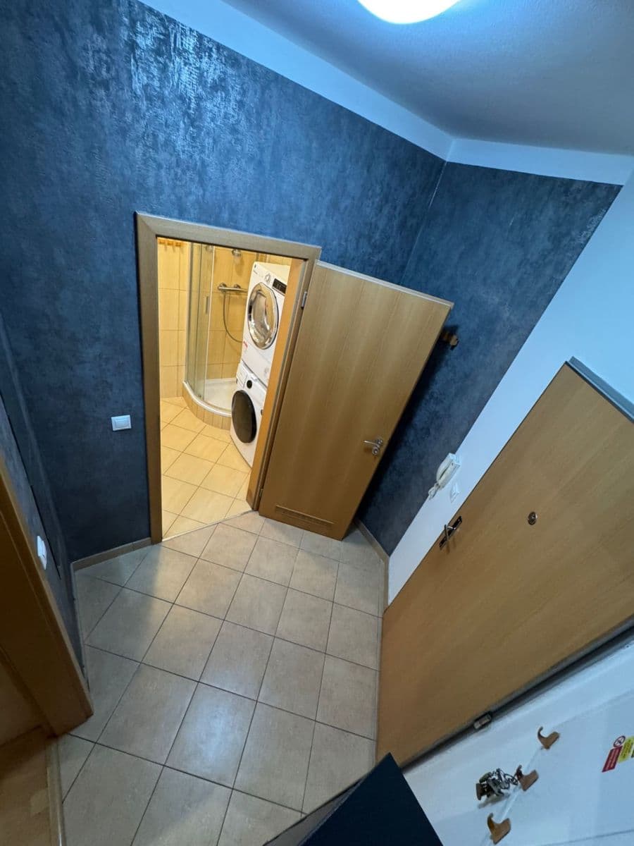 Pronájem bytu 2+kk 42 m², Na Neklance, Praha, Praha Pronájem bytu 2+kk 42 m², Na Neklance, Praha, Praha