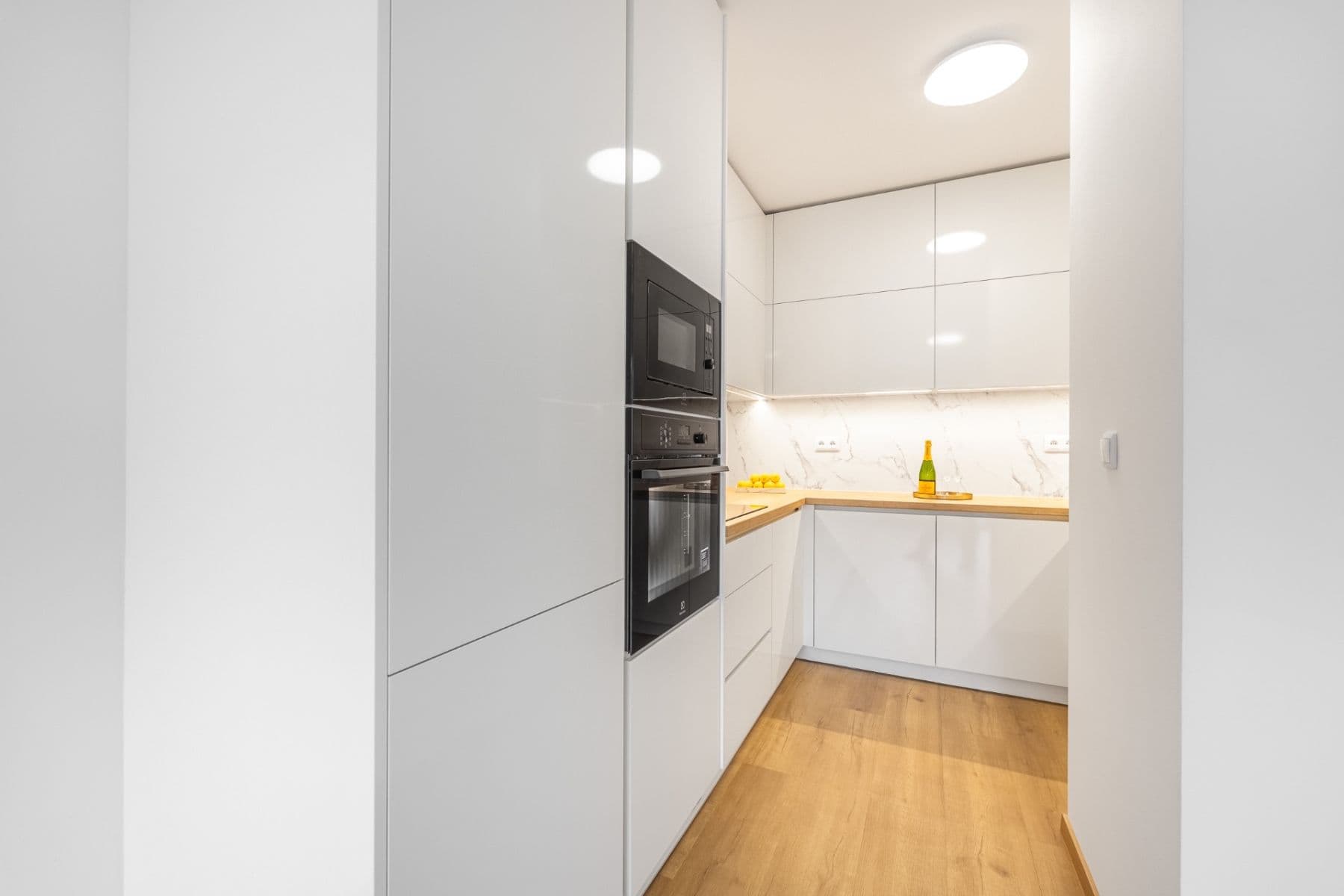 Prodej bytu 3+kk 87 m², Miroslava Hajna, Praha, Praha Prodej bytu 3+kk 87 m², Miroslava Hajna, Praha, Praha