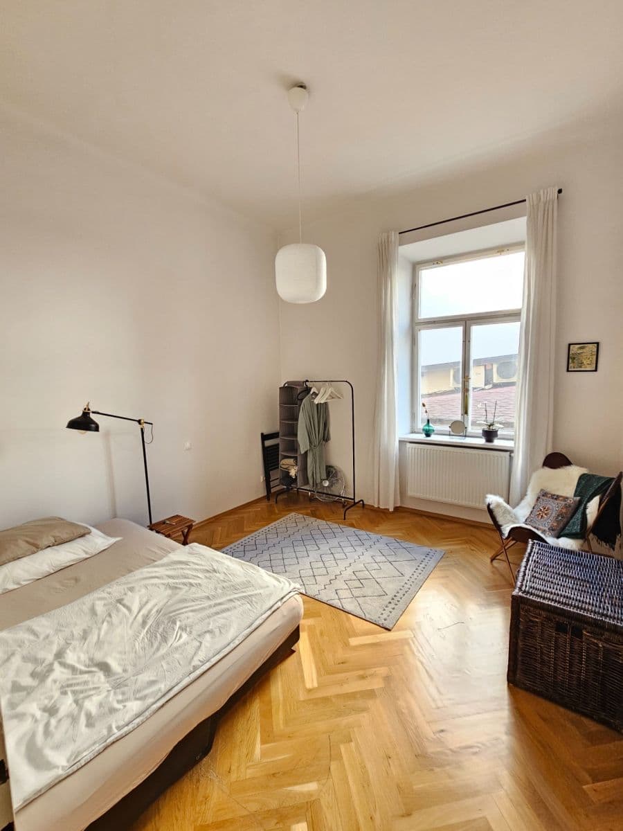 Prodej bytu 3+1 95 m², Křižíkova, Praha, Praha Prodej bytu 3+1 95 m², Křižíkova, Praha, Praha