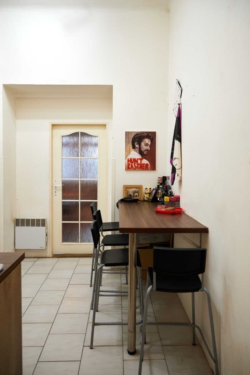 Pronájem bytu 1+1 44 m², Husitská, Praha, Praha Pronájem bytu 1+1 44 m², Husitská, Praha, Praha
