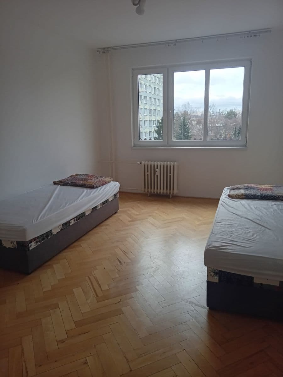 Pronájem bytu 3+1 72 m², Jahodová, Praha, Praha Pronájem bytu 3+1 72 m², Jahodová, Praha, Praha