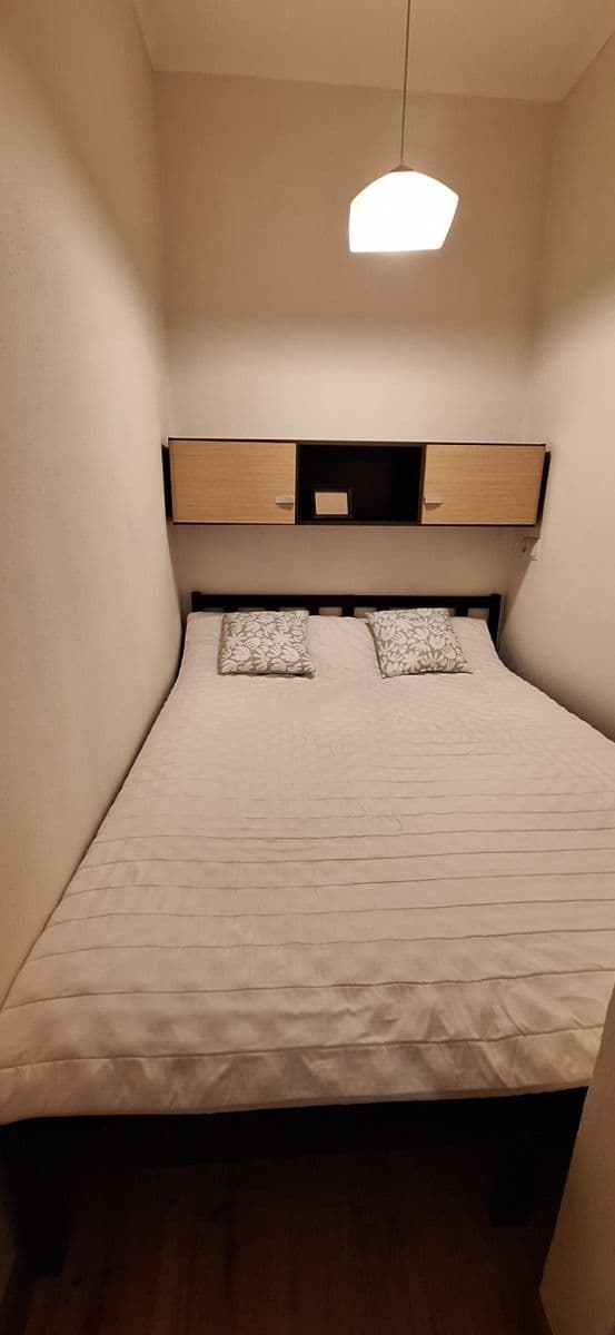 Pronájem bytu 2+1 42 m², Rosná, Košice - mestská časť Juh, Košický kraj Pronájem bytu 2+1 42 m², Rosná, Košice - mestská časť Juh, Košický kraj