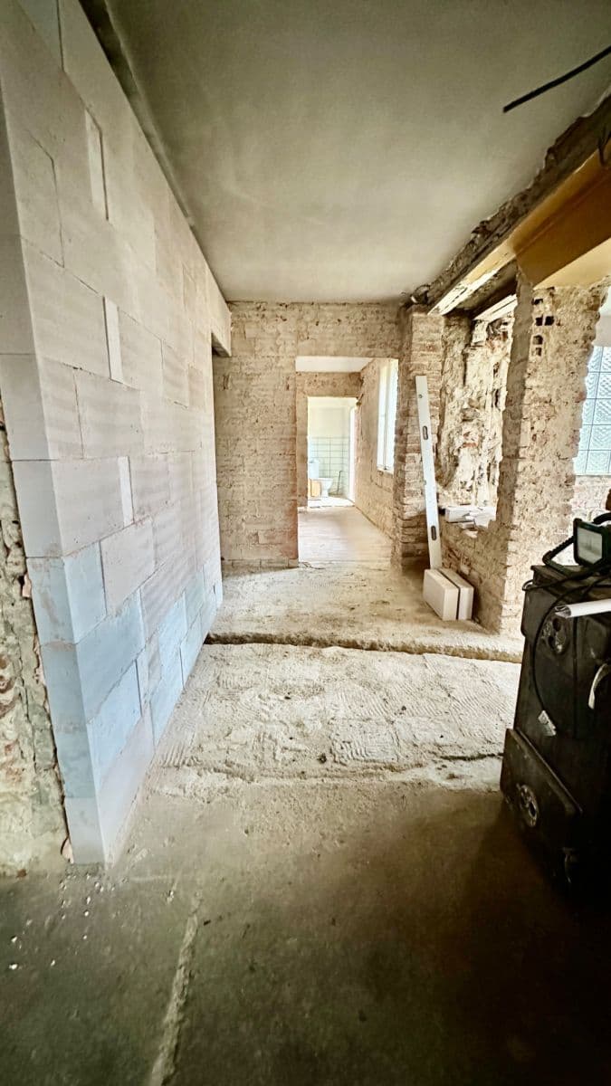 Prodej domu 90 m², pozemek 552 m², Pod Chaloupky, Zásmuky, Středočeský kraj Prodej domu 90 m², pozemek 552 m², Pod Chaloupky, Zásmuky, Středočeský kraj