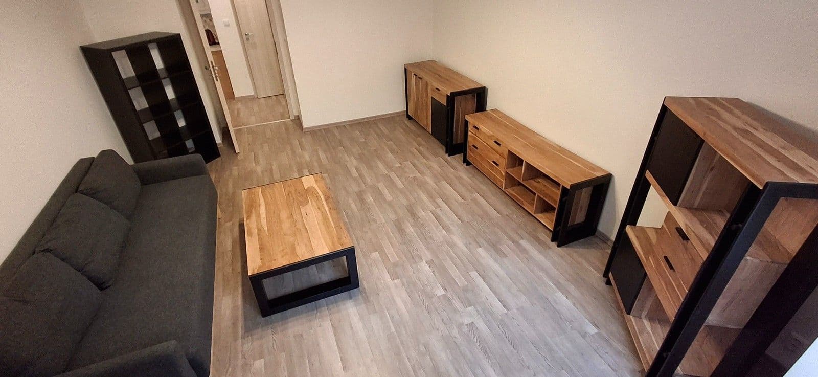 Pronájem bytu 2+1 71 m², Tusarova, Praha, Praha Pronájem bytu 2+1 71 m², Tusarova, Praha, Praha