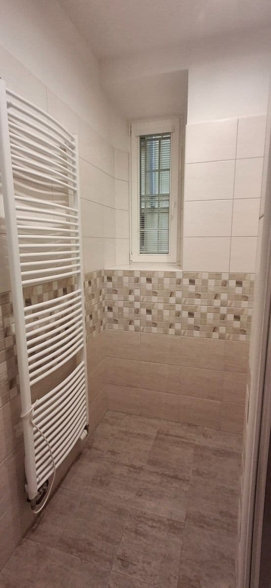 Pronájem bytu 2+1 71 m², Tusarova, Praha, Praha Pronájem bytu 2+1 71 m², Tusarova, Praha, Praha