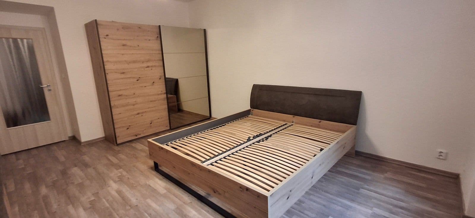 Pronájem bytu 2+1 71 m², Tusarova, Praha, Praha Pronájem bytu 2+1 71 m², Tusarova, Praha, Praha