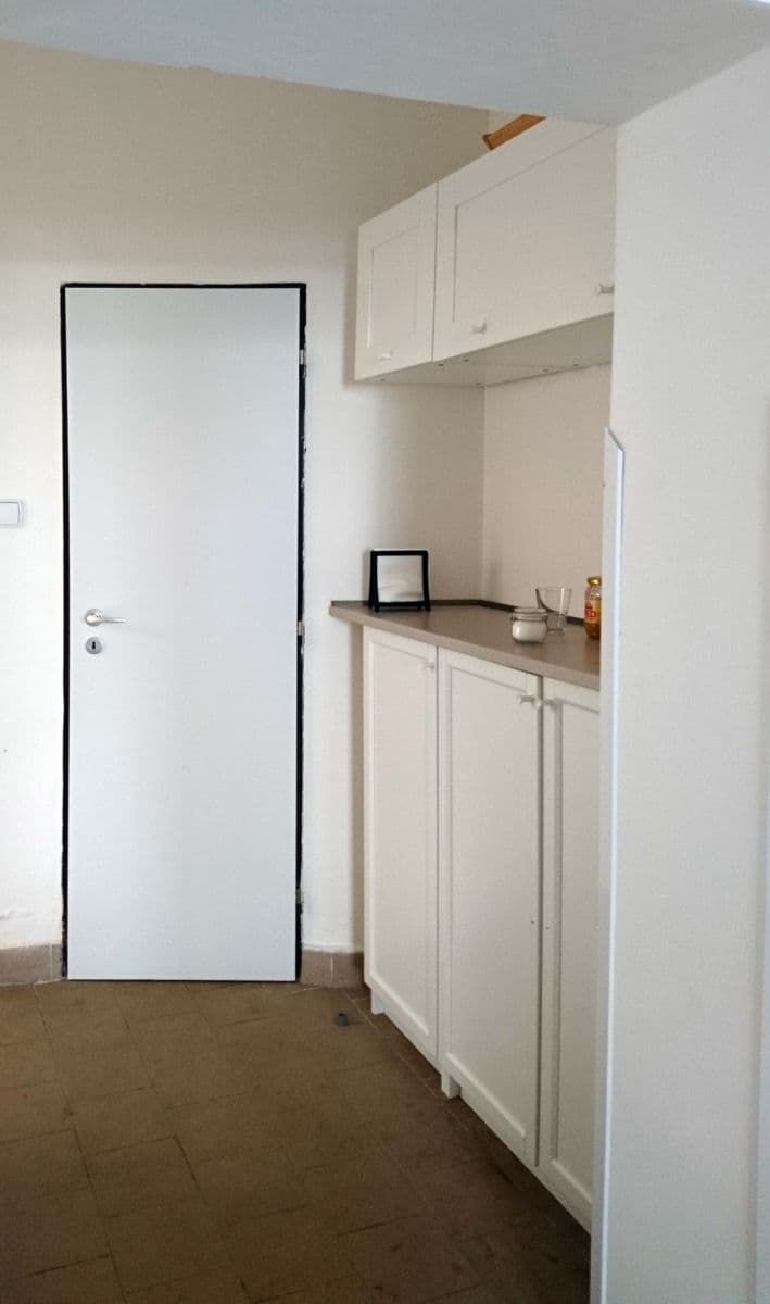 Pronájem nebytového prostoru 57 m², Čapkova, Praha, Praha Pronájem nebytového prostoru 57 m², Čapkova, Praha, Praha