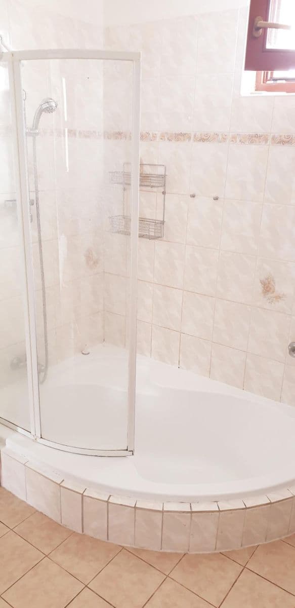 Pronájem domu 100 m², pozemek 3.000 m², Přehořov, Jihočeský kraj Pronájem domu 100 m², pozemek 3.000 m², Přehořov, Jihočeský kraj