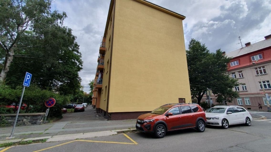 Prodej bytu 3+kk 78 m², Dukelských hrdinů, Kolín, Středočeský kraj Prodej bytu 3+kk 78 m², Dukelských hrdinů, Kolín, Středočeský kraj