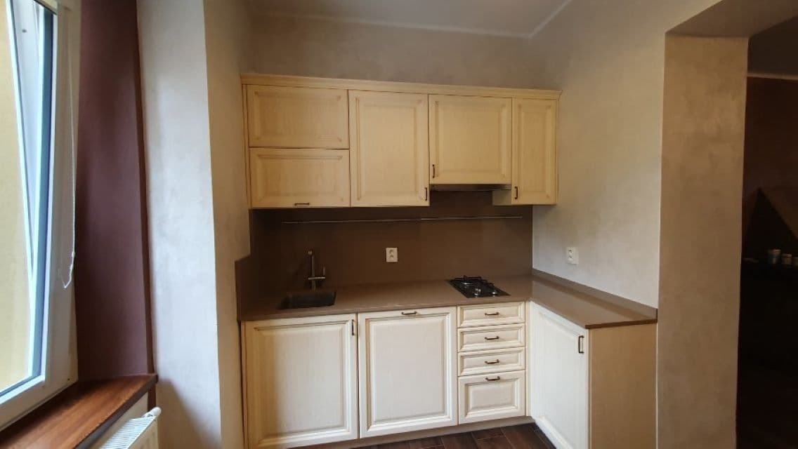 Prodej bytu 3+kk 78 m², Dukelských hrdinů, Kolín, Středočeský kraj Prodej bytu 3+kk 78 m², Dukelských hrdinů, Kolín, Středočeský kraj