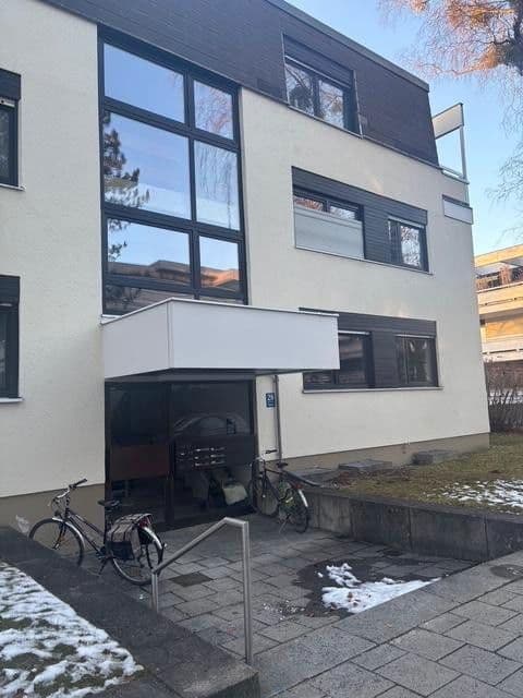 Pronájem bytu 3+1 92 m², Noestraße 28, München, Bavorsko Pronájem bytu 3+1 92 m², Noestraße 28, München, Bavorsko
