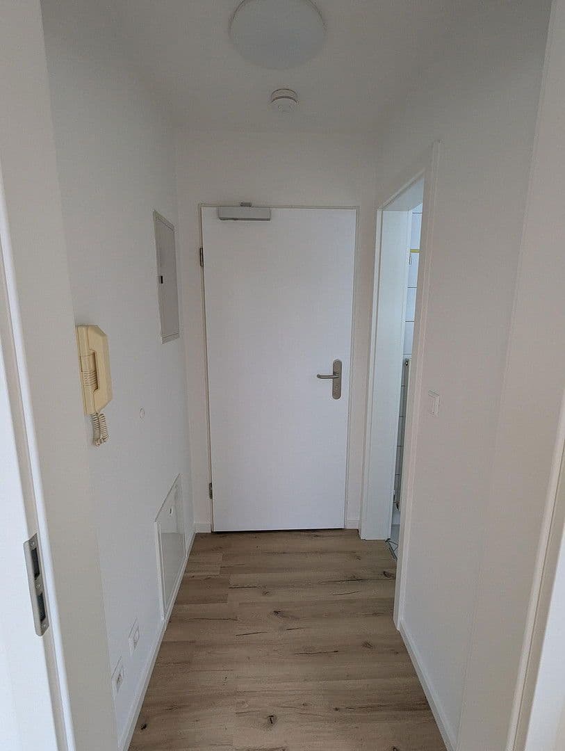 Pronájem bytu 1+1 21 m², Aalen, Bádensko-Württembersko Pronájem bytu 1+1 21 m², Aalen, Bádensko-Württembersko