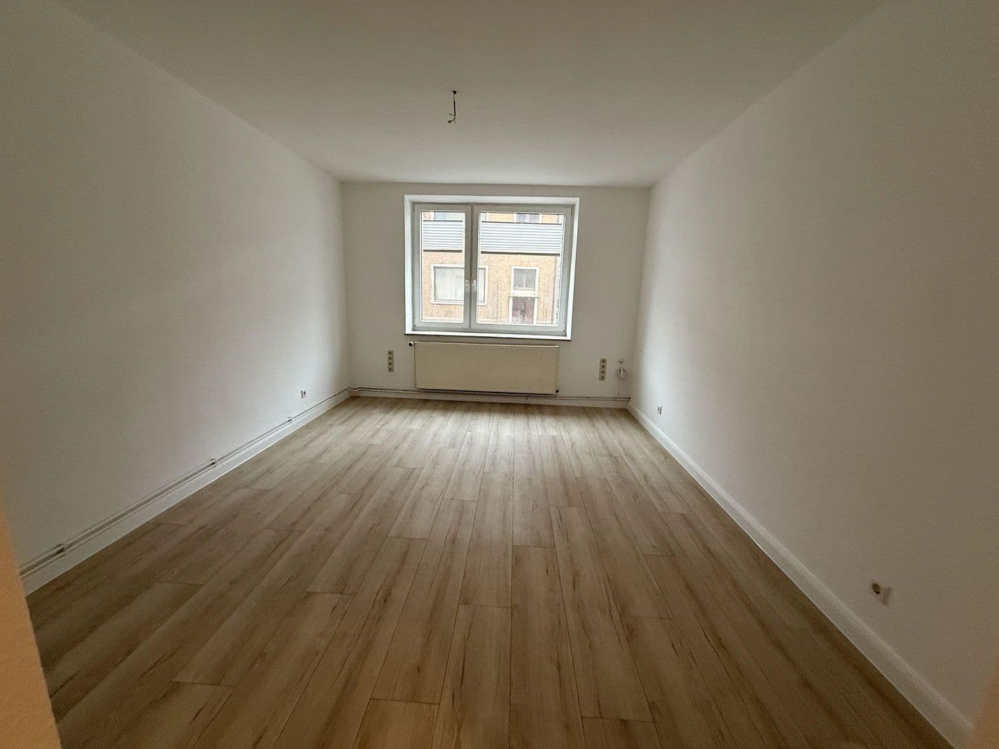 Pronájem bytu 3+1 72 m², Hildesheim, Dolní Sasko Pronájem bytu 3+1 72 m², Hildesheim, Dolní Sasko