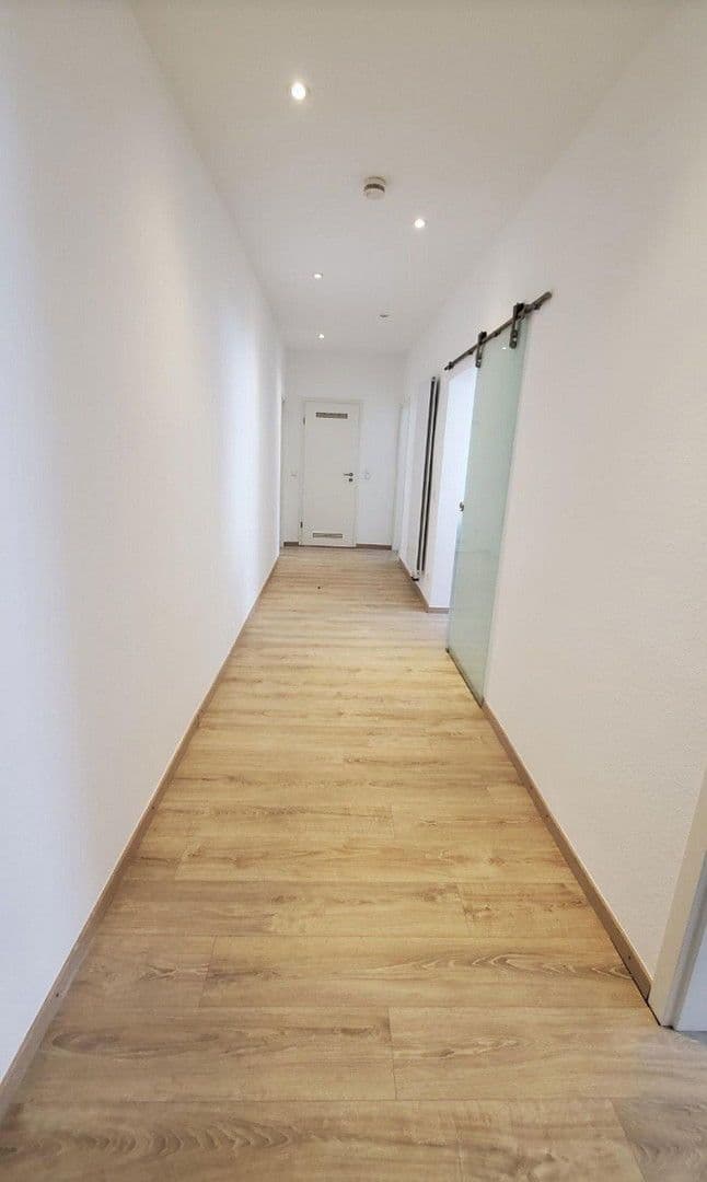 Pronájem bytu 3+1 72 m², Hildesheim, Dolní Sasko Pronájem bytu 3+1 72 m², Hildesheim, Dolní Sasko
