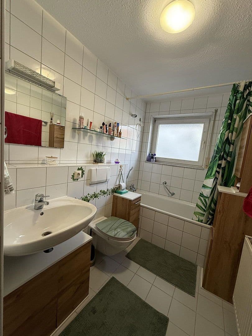 Prodej bytu 3+1 64 m², Burgstallstraße 66, Stuttgart, Bádensko-Württembersko Prodej bytu 3+1 64 m², Burgstallstraße 66, Stuttgart, Bádensko-Württembersko